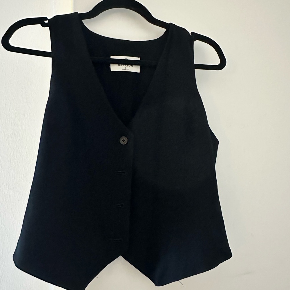 Wilfred Black Button-Front Vest Top